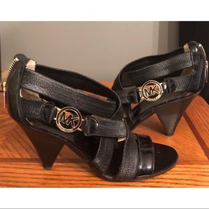 Michael Kors Robertson sandals